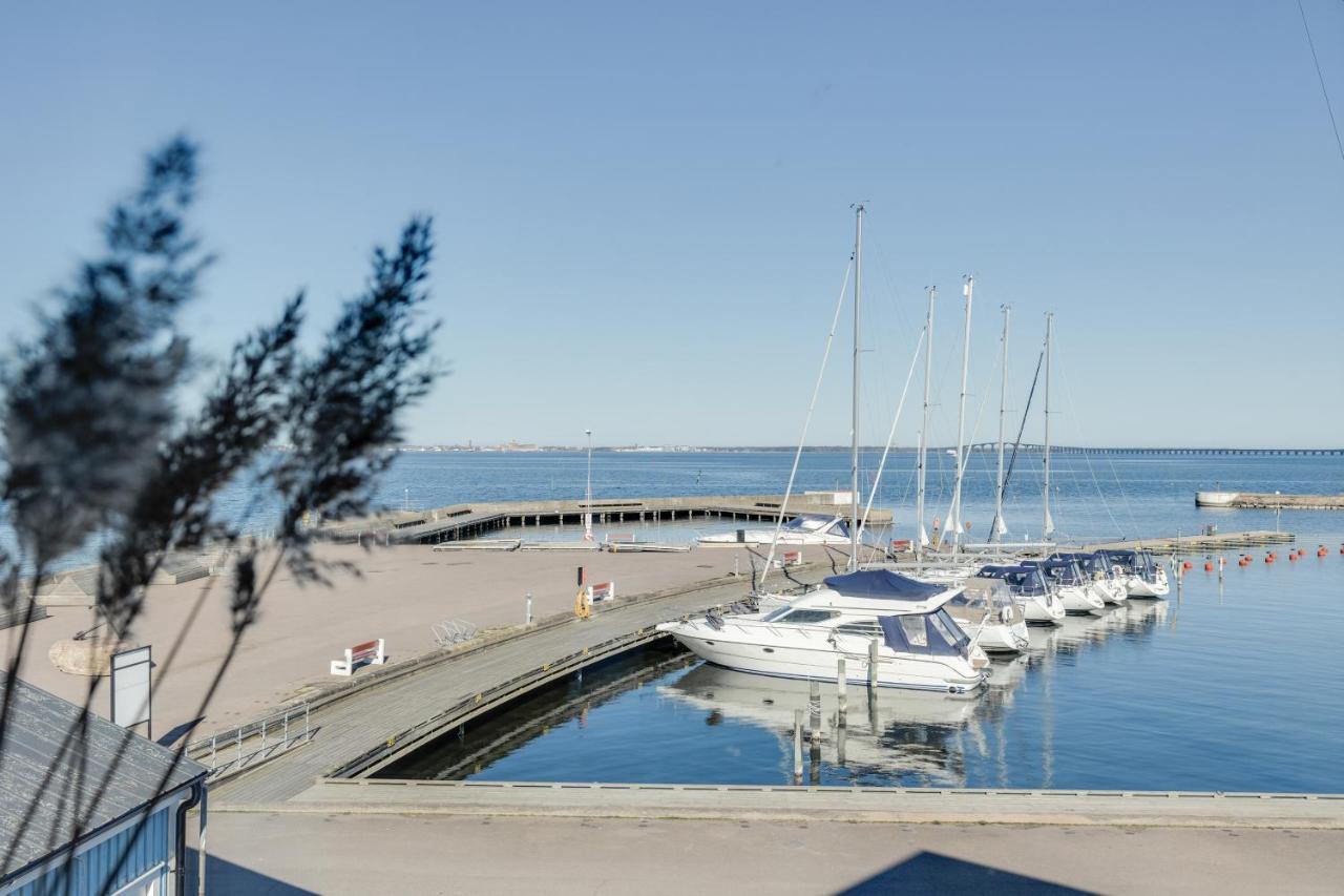 Hotell Hamnen Färjestaden Exterior foto